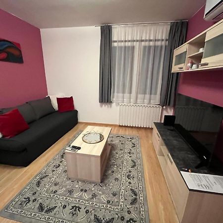 Corvin Pearl Deluxe Appartement Boedapest Buitenkant foto
