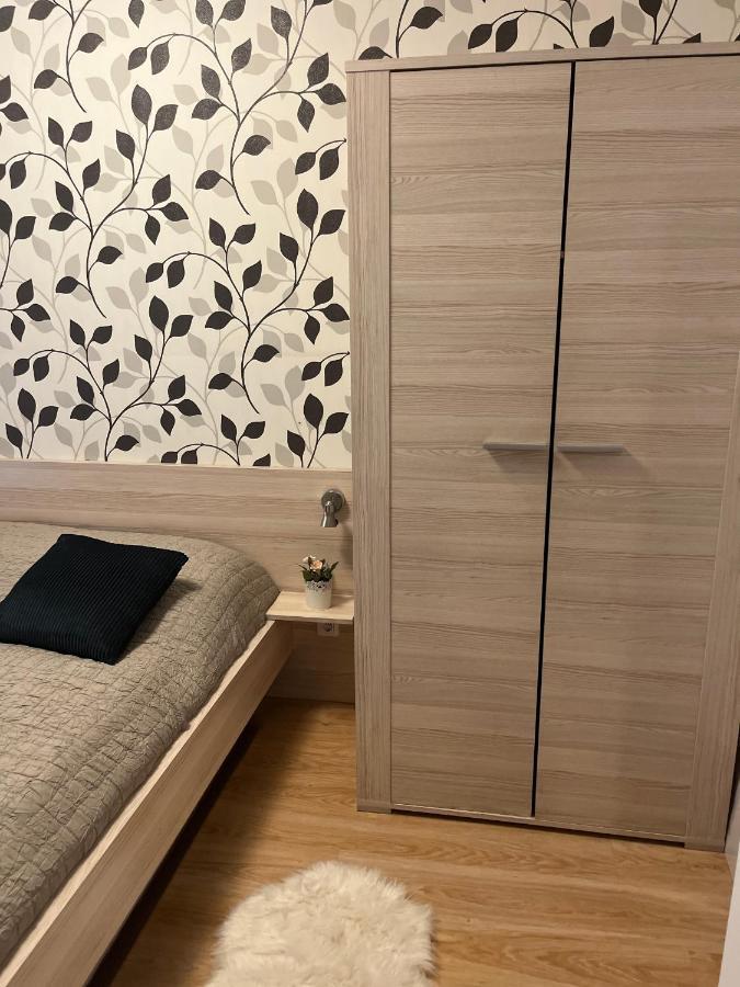 Corvin Pearl Deluxe Appartement Boedapest Buitenkant foto